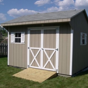 10x12 Quaker With Painted T1-11 Siding